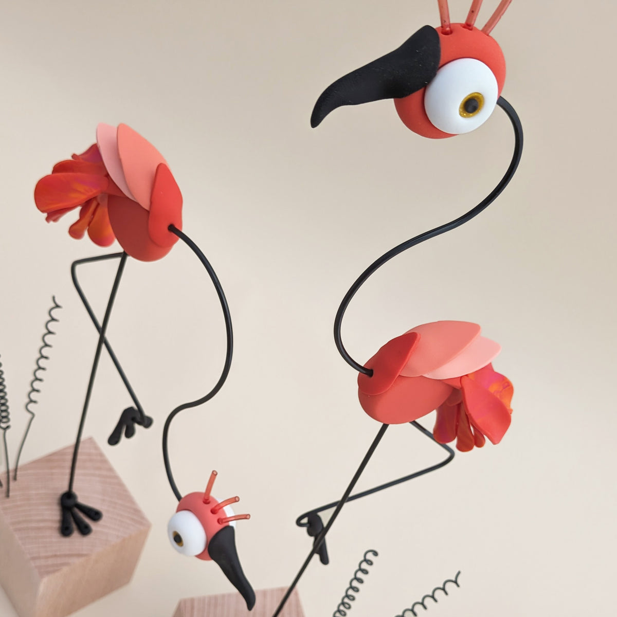 Duo de Floom – Flamants roses décoratifs faits main